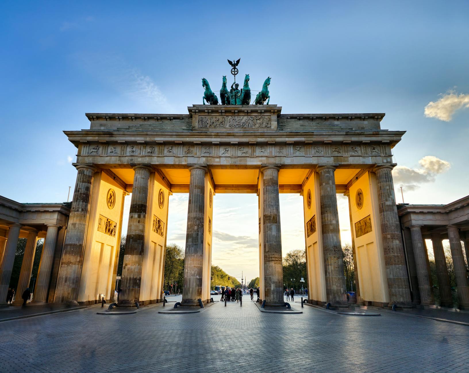 brandenburg gate in golden evening light